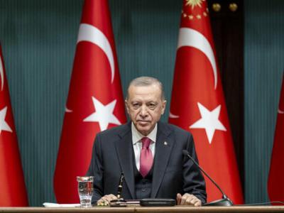 Pemilihan Presiden Turki: Kemenangan Erdogan membuat Turki terbagi 2 Poros